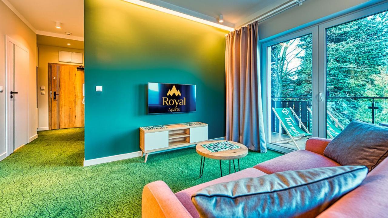 Apartamenty Vip Centrum - Wczasowa 17 By Royal Aparts Świeradów-Zdrój エクステリア 写真