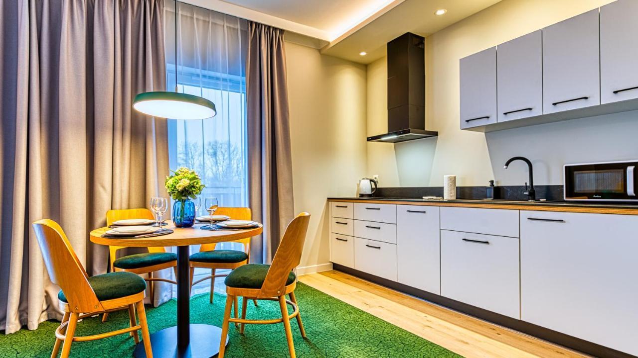 Apartamenty Vip Centrum - Wczasowa 17 By Royal Aparts Świeradów-Zdrój エクステリア 写真